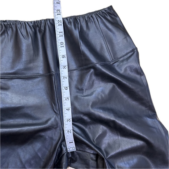 Wilfred Free Daria Pant. High-waisted black UnReal Leather leggings. Size L - Picture 11 of 12